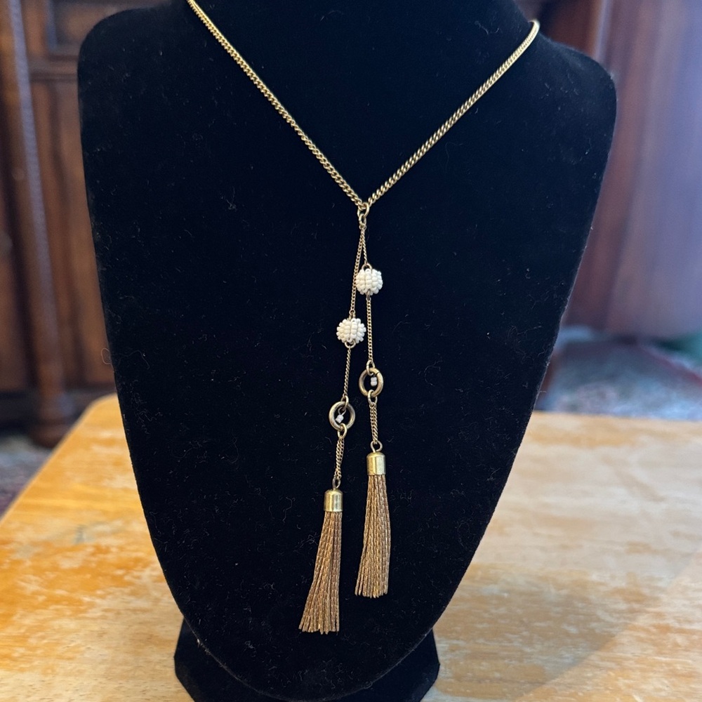 Vintage Ann Taylor Gold Tone Tassel Lariat Necklace with Beaded Accents